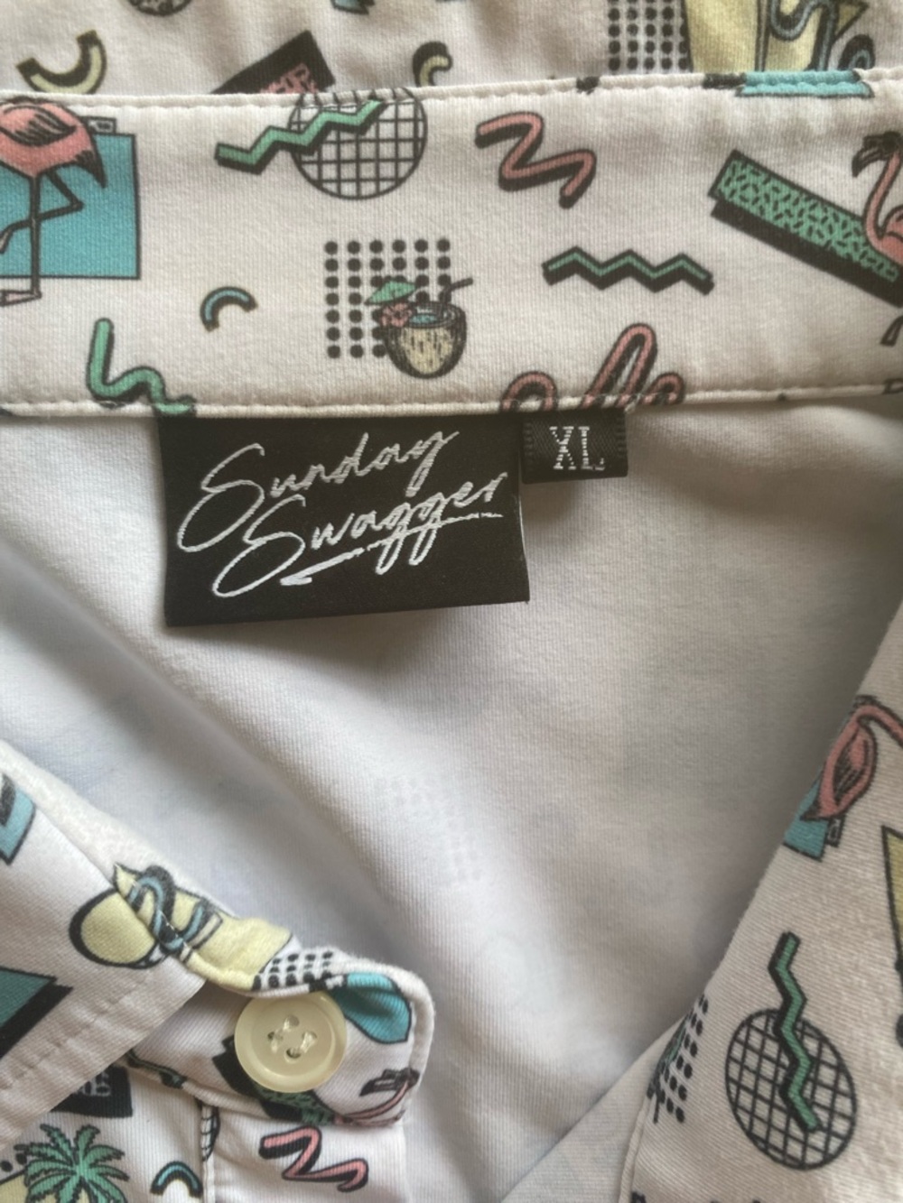Sunday Swagger Men's Golf Shirt with Tropical Geo Print, XL - Picture 3 of 3